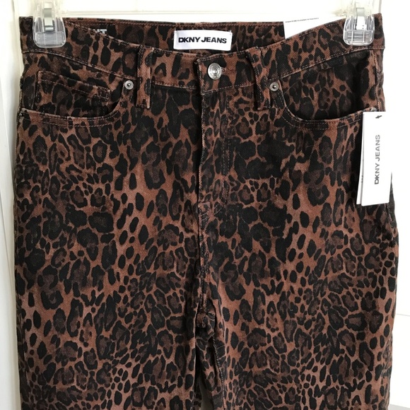 DKNY JEANS Laight Leopard Print Jeans High Rise Classic Straight Size 8 NWT - Picture 4 of 16